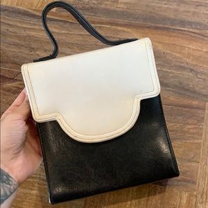 Vintage style purse